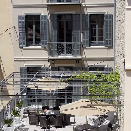 Annette Apartment